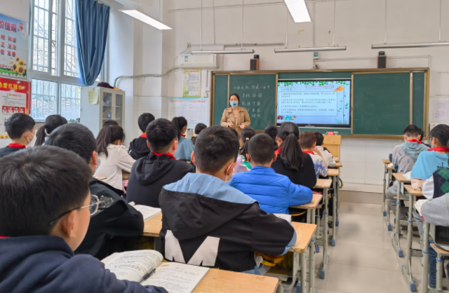 个性化计划打破单一升学途径搭建新高考多元升学通道 个性化计划打破单一升学途径搭建新高考多元升学通道